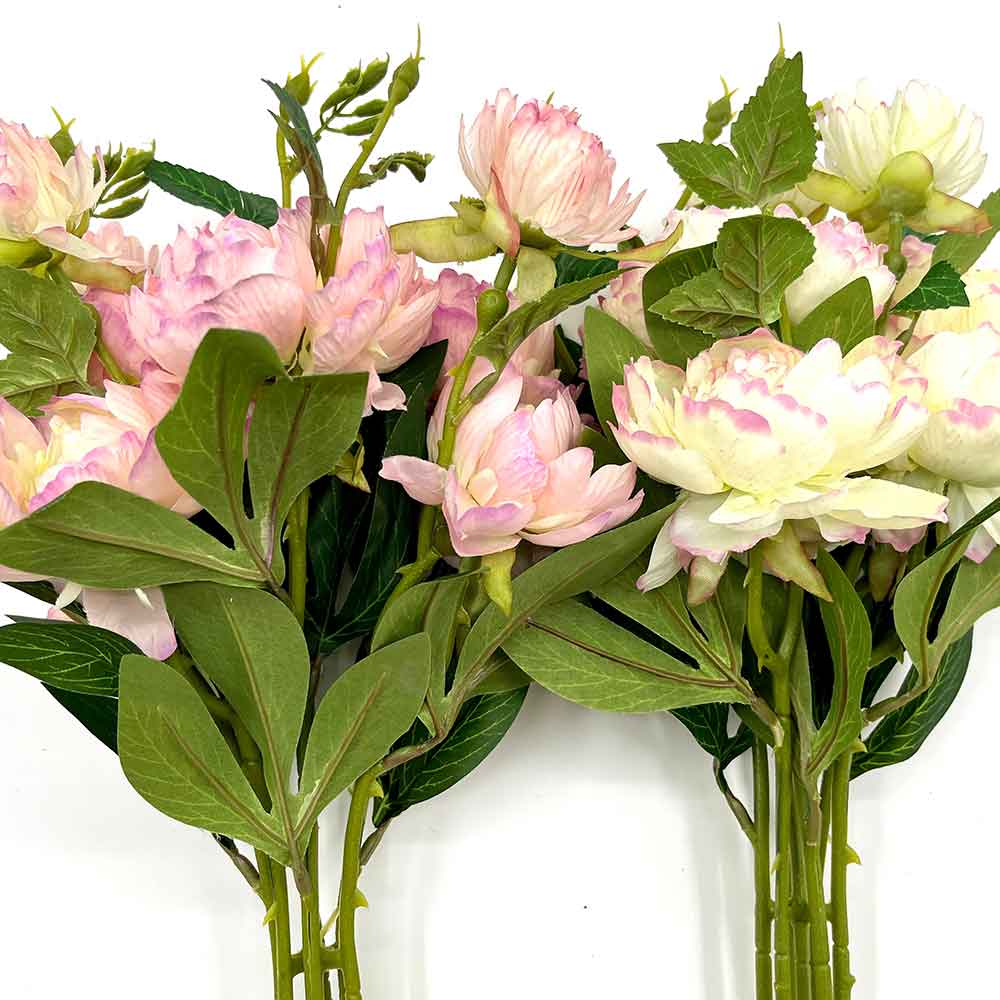 MC22-04068 Peony Bouquet